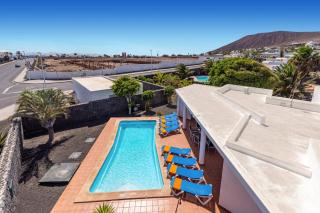 Villa Zoe by Villa Plus - 1