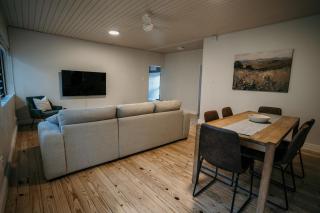 Lanzerac Escape - Wine, Trails & Mountain Views - 4