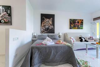 Luminoso estudio con Terraza en Milla de Oro - 9