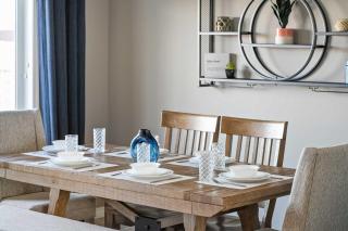 The Birch 3 BR Sleeps 7 8 min walk to the Lake - 8