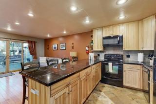 Your Incline Village Home Base - From the Creek to the Peaks - 6
