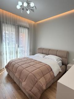 Luxury Apartment at Delijorgji Complex Tirana 10 - 4