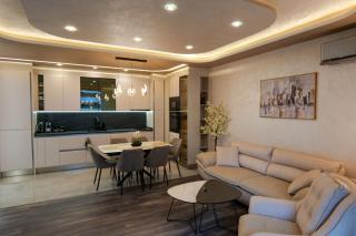 The Sunrise and the Sunset Apartment - 5