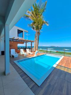 Casa Cinza frente Mar - 0
