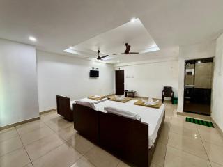 Hotel Sai - 8