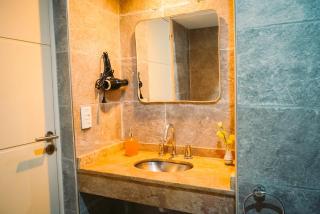 Lindo y confortable departamento en el centro De Mendoza - 1