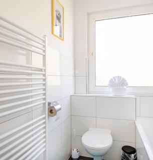 Moderne Wohnung für 6 nahe Arena - 9