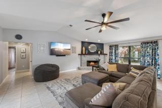 Quiet 3 Bed 2 Bath Retreat - 2