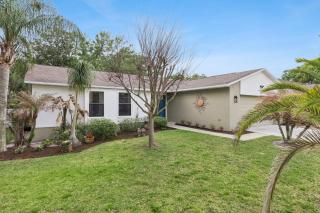 Quiet 3 Bed 2 Bath Retreat - 0