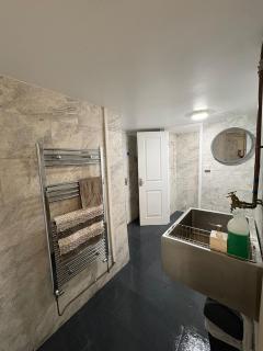 Cwmcarn Hotel & Bunkhouse - 7