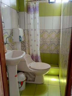 Private room for 4 people, Casa Oasis Galapagos - 3