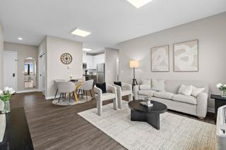 The Comfort, NYC Access, Partial Skyline View - 0