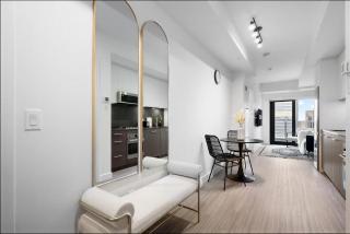 Lynx Lounge High Rise - 3