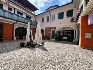 Le Piazzette 2 - 8