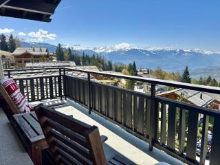 Sunny Alpine Apartment - 180 View - 8