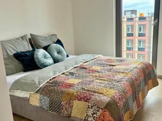 SunsetSkylineApartment - 7