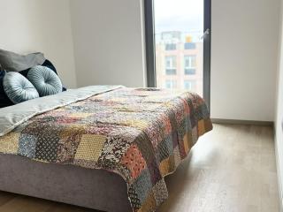 SunsetSkylineApartment - 6