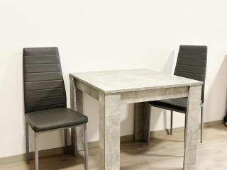 SunsetSkylineApartment - 4