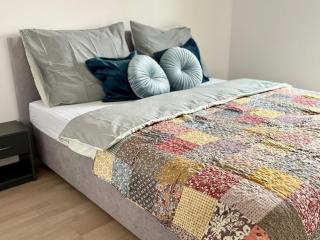 SunsetSkylineApartment - 3