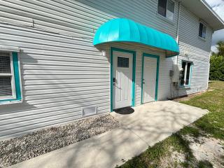 Snook 1 Mi 2 Beach Full Kit, WD Large 2 BD 2 Bath - 7
