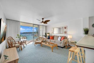Oceanfront 1bd 1ba Walk to Shops Restaurants 215 - 8