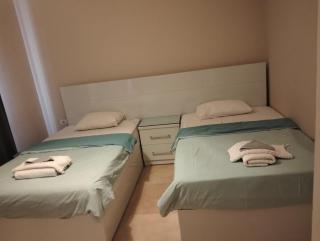 Two-bedroom apartment, ground floor, overlooking the sea - 9