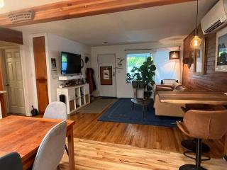 West Seattle 1 BR, 13 minutes to Lumen field - 9