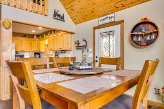 Mountain-View Murphy Cabin with Shared Fire Pit - 6