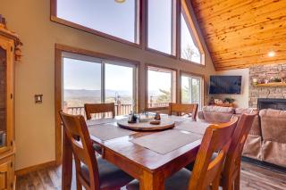 Mountain-View Murphy Cabin with Shared Fire Pit - 5