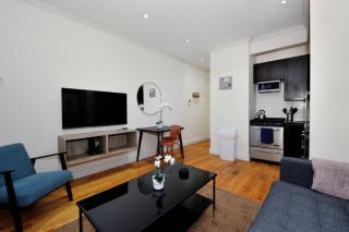 The Yorkville II Vibe 8730 - 7