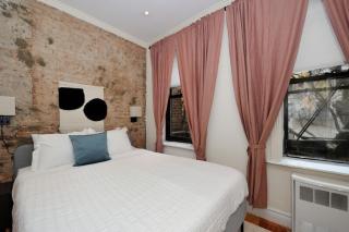 The Yorkville II Vibe 8730 - 1