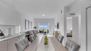 #308High-Speed -WiFi-Kitchen-Free Parking-Central - 7