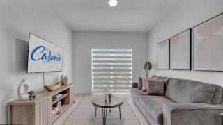 #309 Strong WiFi- Free Parking Spot-Full Kitchen - 2