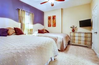 Beachfront Condo Free Beach Chairs Huge Balcony Come Relax! - 8