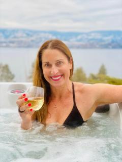 Lakeview Bed and Breakfast - 7