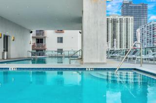Your Intimate Brickell Studio with Private Balcony - 4