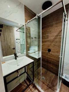 Apartasuits Shanty - 4