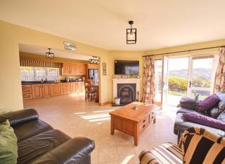 4 Bedroom House By Travel Lets Self Catering Accommodation Rossnowlagh Near Beach - 9