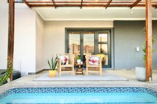 Cape Winelands Mountain View Getaway - Dalsig - 9