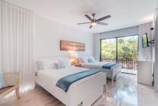 Portillo Residences 2BR apartment pool and beach - 0