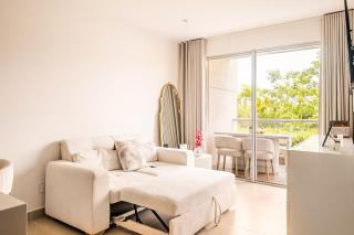 Relaxation and comfort in a tourist area - 2