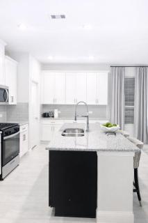 Luxe Retreat - 4