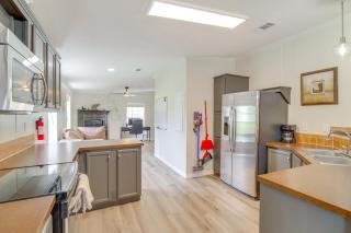 Near Rocket Launches & Beaches! Cocoa Family Home - 2
