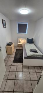Team Apartment -Worker- 5 x Einzelzimmer -WIFI - Free Parking - 9