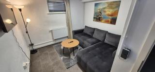 Team Apartment -Worker- 5 x Einzelzimmer -WIFI - Free Parking - 6