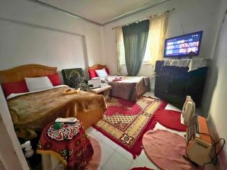 Gadou Rooms Helmya Single Bed • Shared Room Central Cairo - 3
