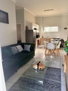 Zane's Haven, A home away from home - 8