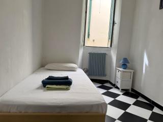 HOST4U - Casa Teresa Apartment front Beaches in Imperia City Centre - 5
