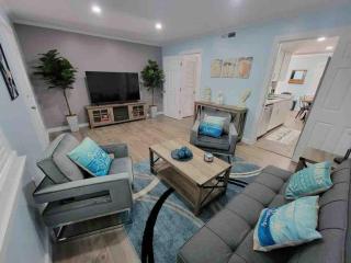Wave of relaxation- pet-friendly villa with parking & court - 0