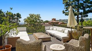 Mulholland Vista Estate by AvantStay - 8